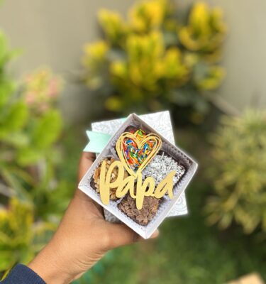 MINI FOUR BROWNIES PAPÁ: Sabor que abraza a papá ❤️
