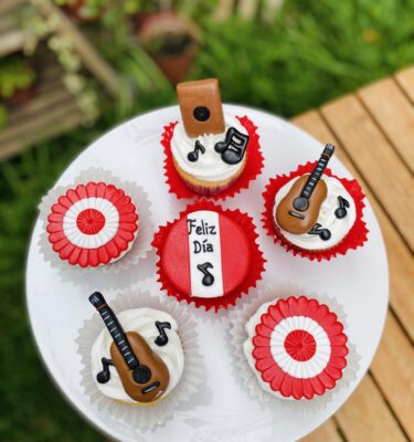 CUPCAKES DIA DE LA CANCION CRIOLLA
