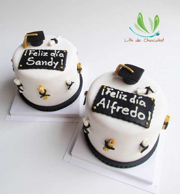 GRADUACION HOMBRE MUJER