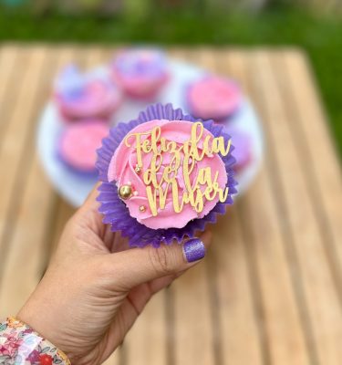 Encantadores Cupcakes de Buttercream con Detalles de Mariposa
