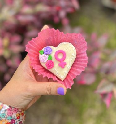 Alfajor Mujer: Dulce Homenaje al Empoderamiento Femenino