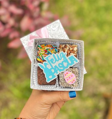 Mini Four de Brownies con Toppings Especiales