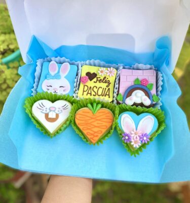 Conjunto de postres temáticos para celebrar la Pascua con dulzura y encanto.