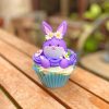 Deliciosos cupcakes conejito especiales para Pascua, decorados con detalles en buttercream y adornos de azúcar.