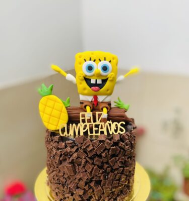 ¡Explora nuestra deliciosa colección de mini tortas decoradas con tus personajes de películas y series favoritas!